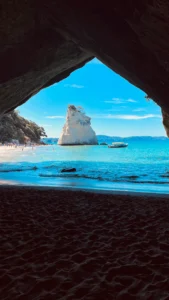 playa Cathedral Cove en la isla norte de nueva zelanda