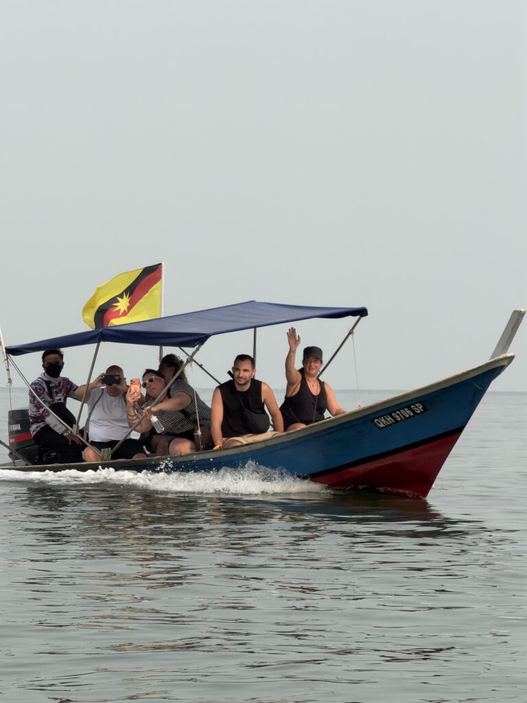 viaje_grupo_barca
